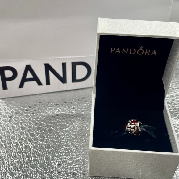 Pandora Red Scroll Charm - Picture 1 of 5